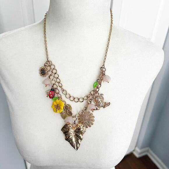 Gold tone double strand charm necklace ladybug frog leaf flower - Picture 1 of 5